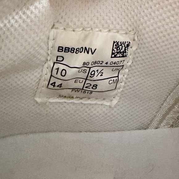 Vintage New Balance 880 Mens White Blue Leather Basketball Shoes Size 10 BB880NV main image 6